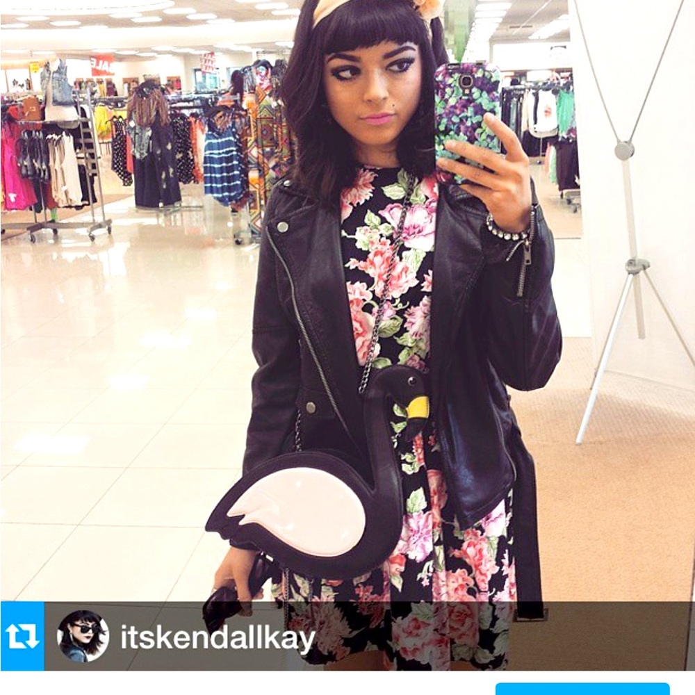 Fashion BLOGGER Kendall Kay wearing Vintage from Rumorlessthreads.